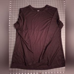 Black long sleeve athletic shirt